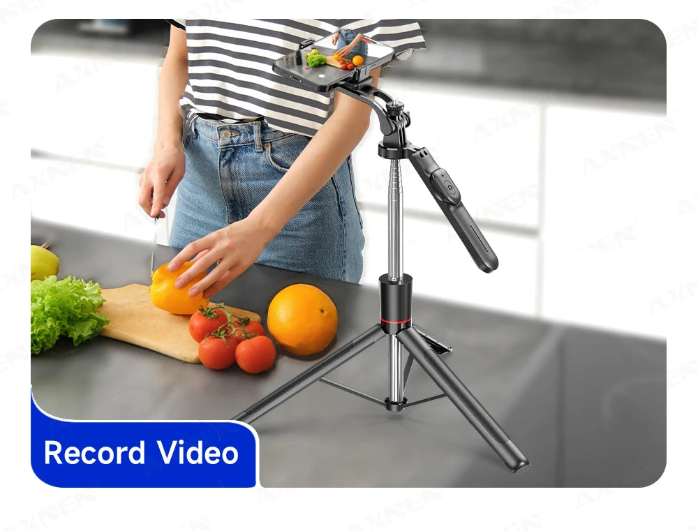SnapPro X™ – 1708mm Extendable Selfie Tripod