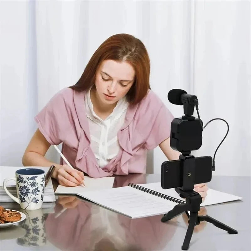 CreatorKit Pro™ – All-in-One Smartphone Vlogging Kit
