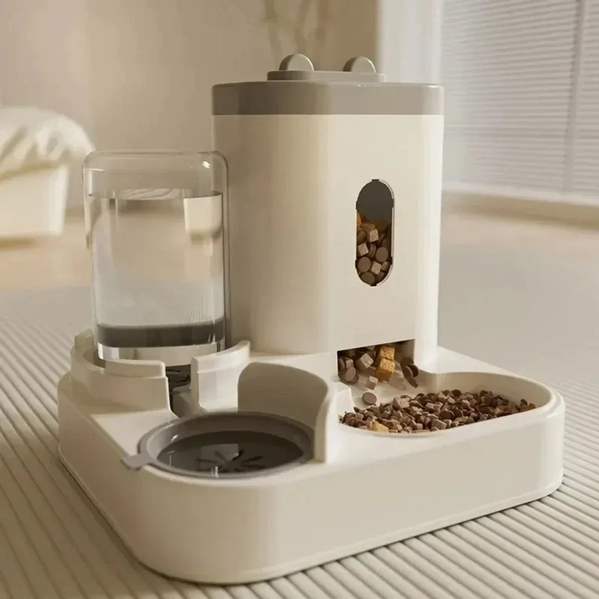 PetFlow Duo™ – Automatic Food & Water Dispenser